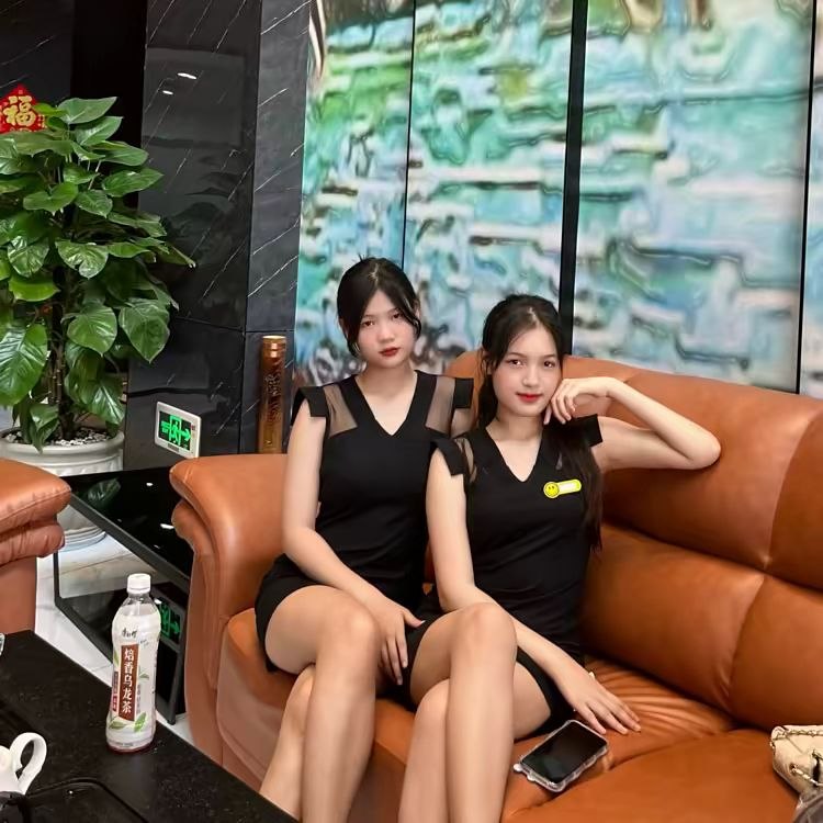 腾龙大酒店